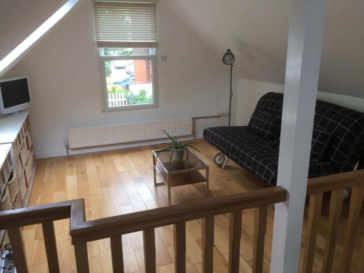 The Coach House Apartment Bromley Ngoại thất bức ảnh