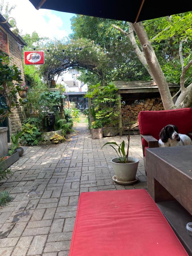 The Coach House Apartment Bromley Ngoại thất bức ảnh